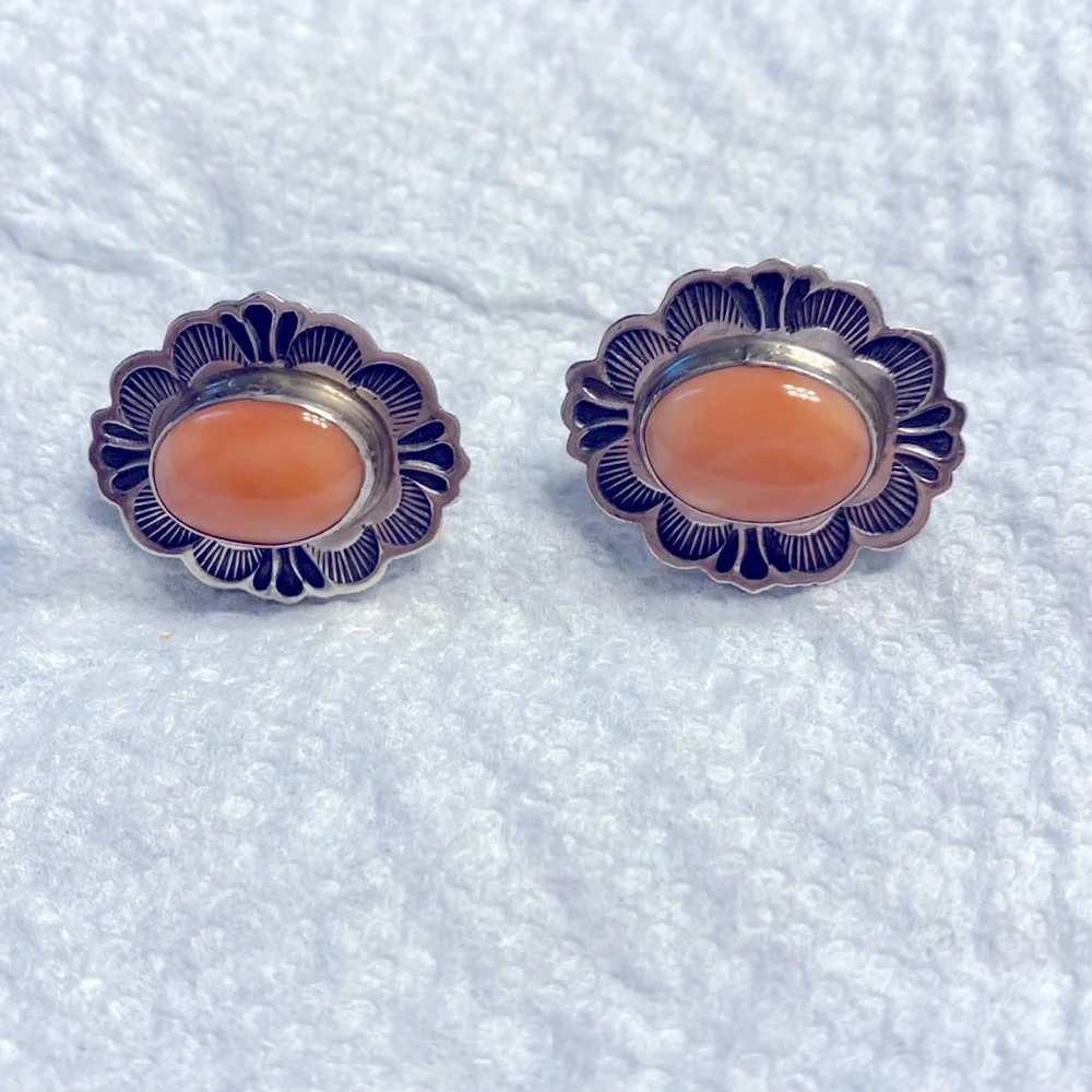 Don Lucas Pink Coral Earrings - Picture 1 of 6